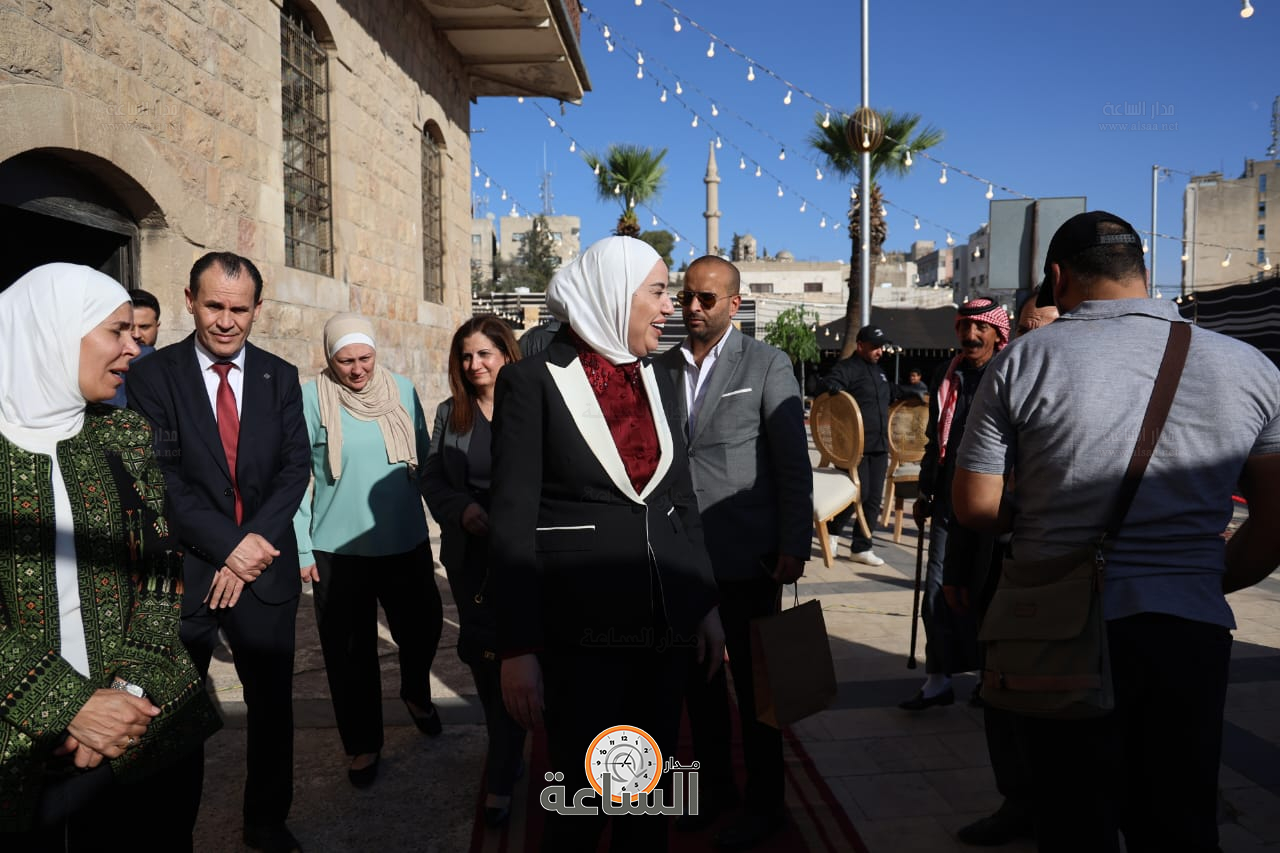 Madar Al-Saa Images 0.6513410677786748