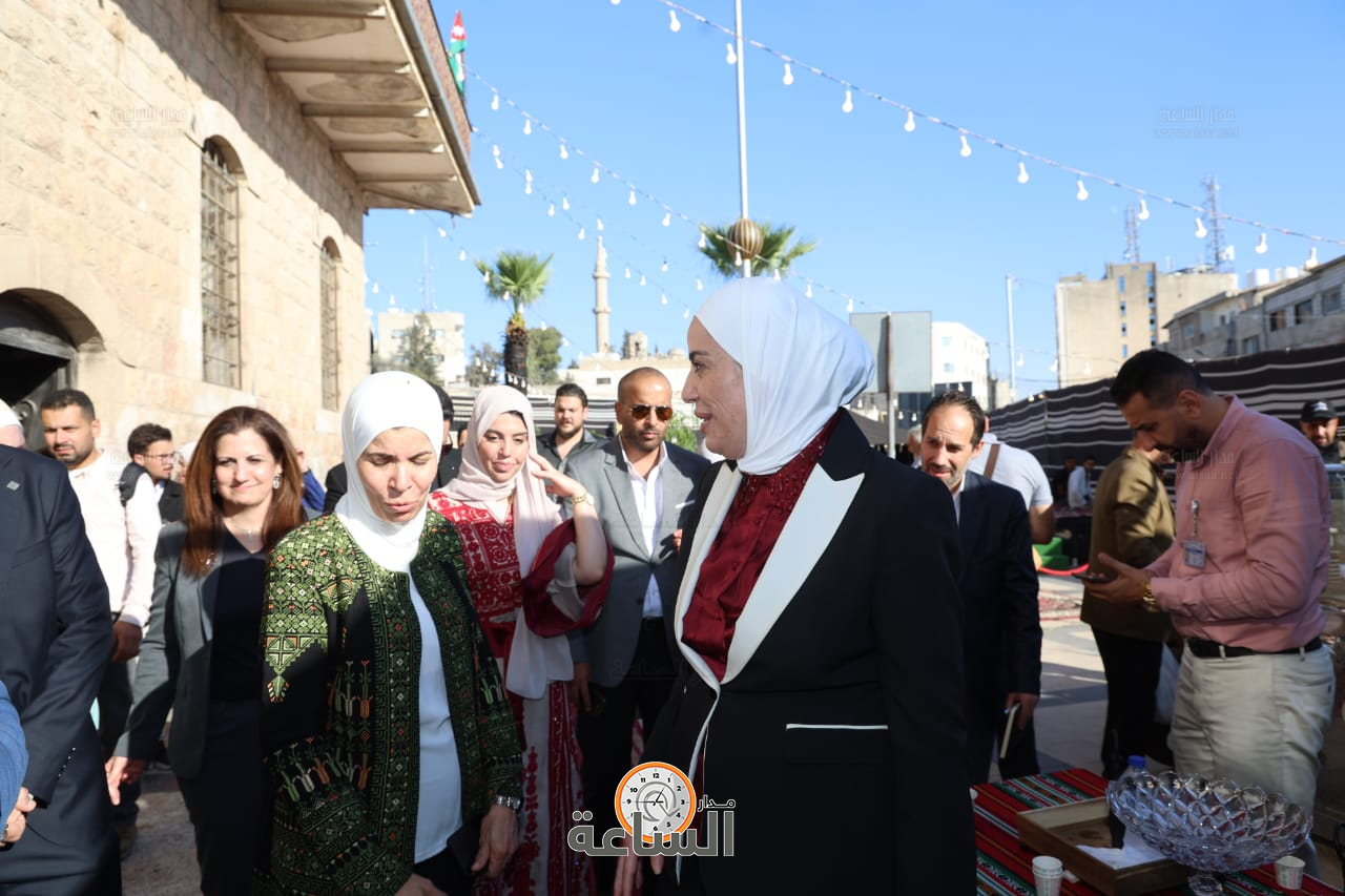 Madar Al-Saa Images 0.9132062142757037