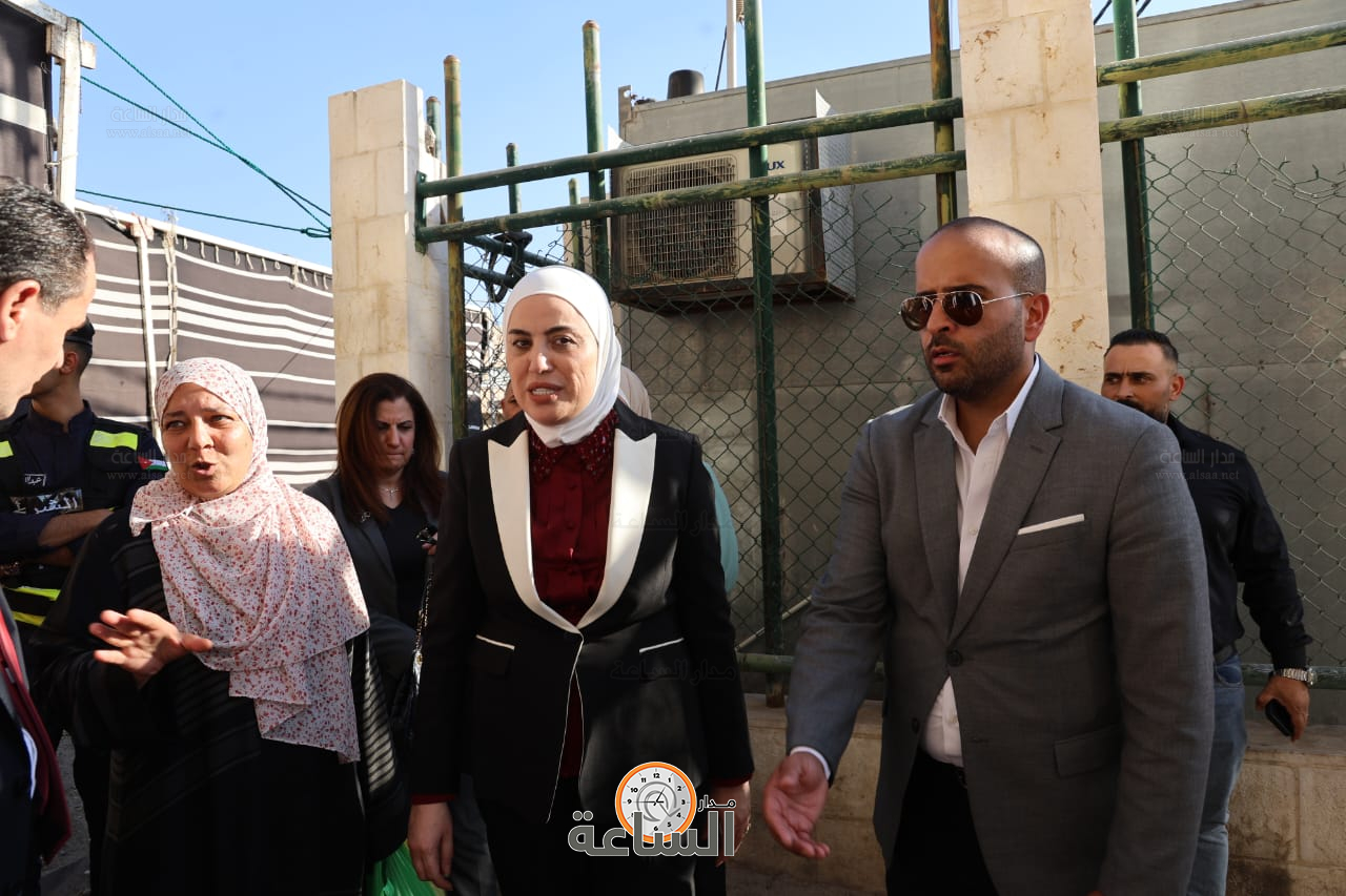 Madar Al-Saa Images 0.7996587335436157