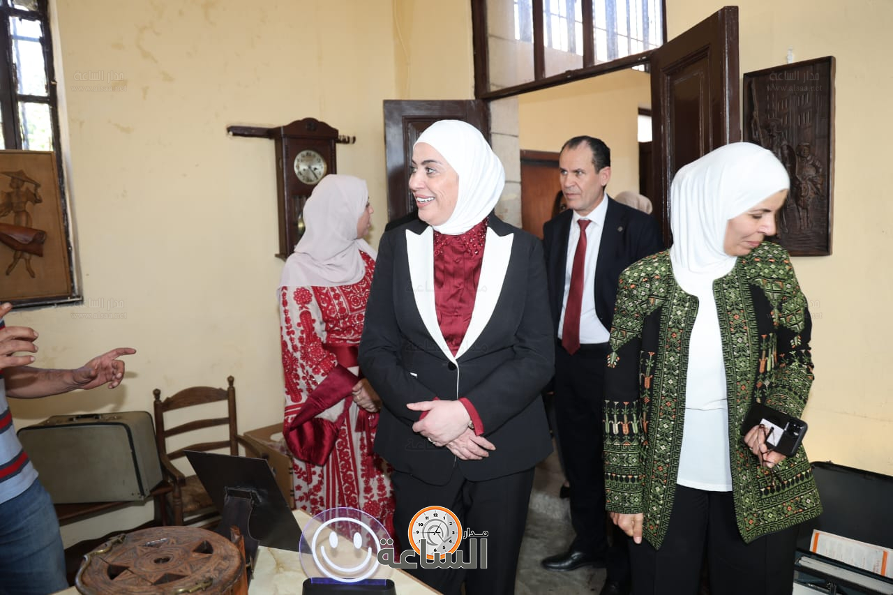 Madar Al-Saa Images 0.5413024434176998