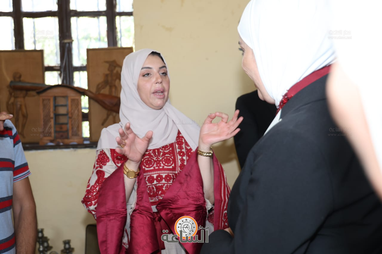 Madar Al-Saa Images 0.869293404619812