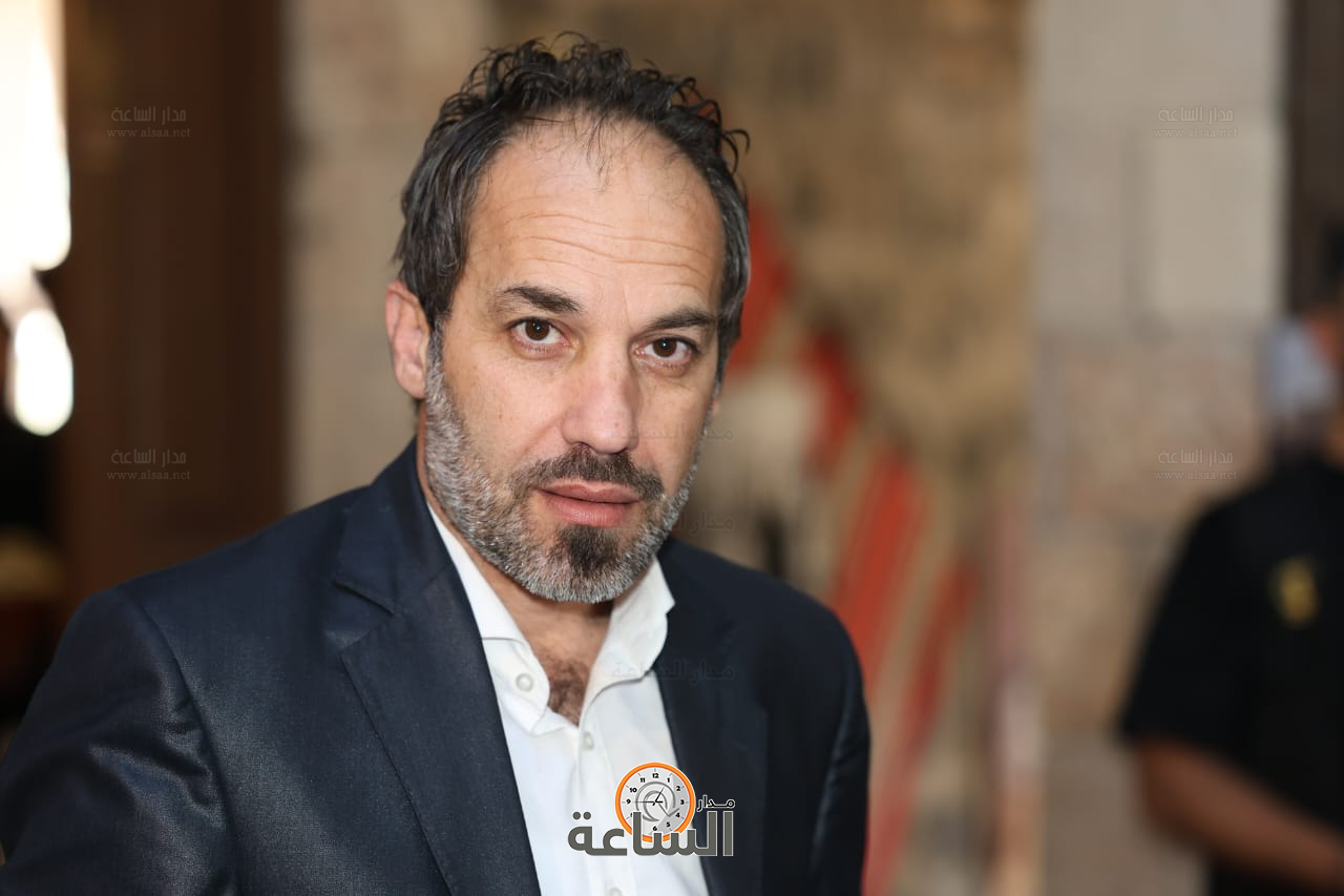 Madar Al-Saa Images 0.2657848990855546