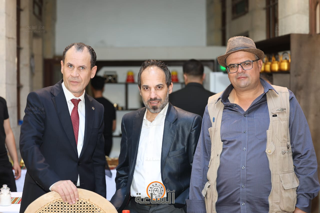 Madar Al-Saa Images 0.3960859969364968