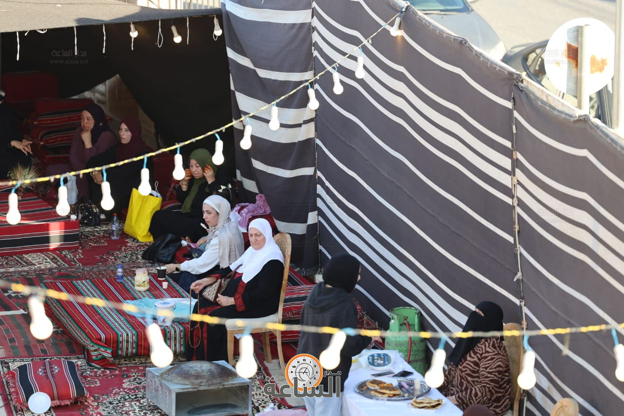 Madar Al-Saa Images 0.2324674391122279