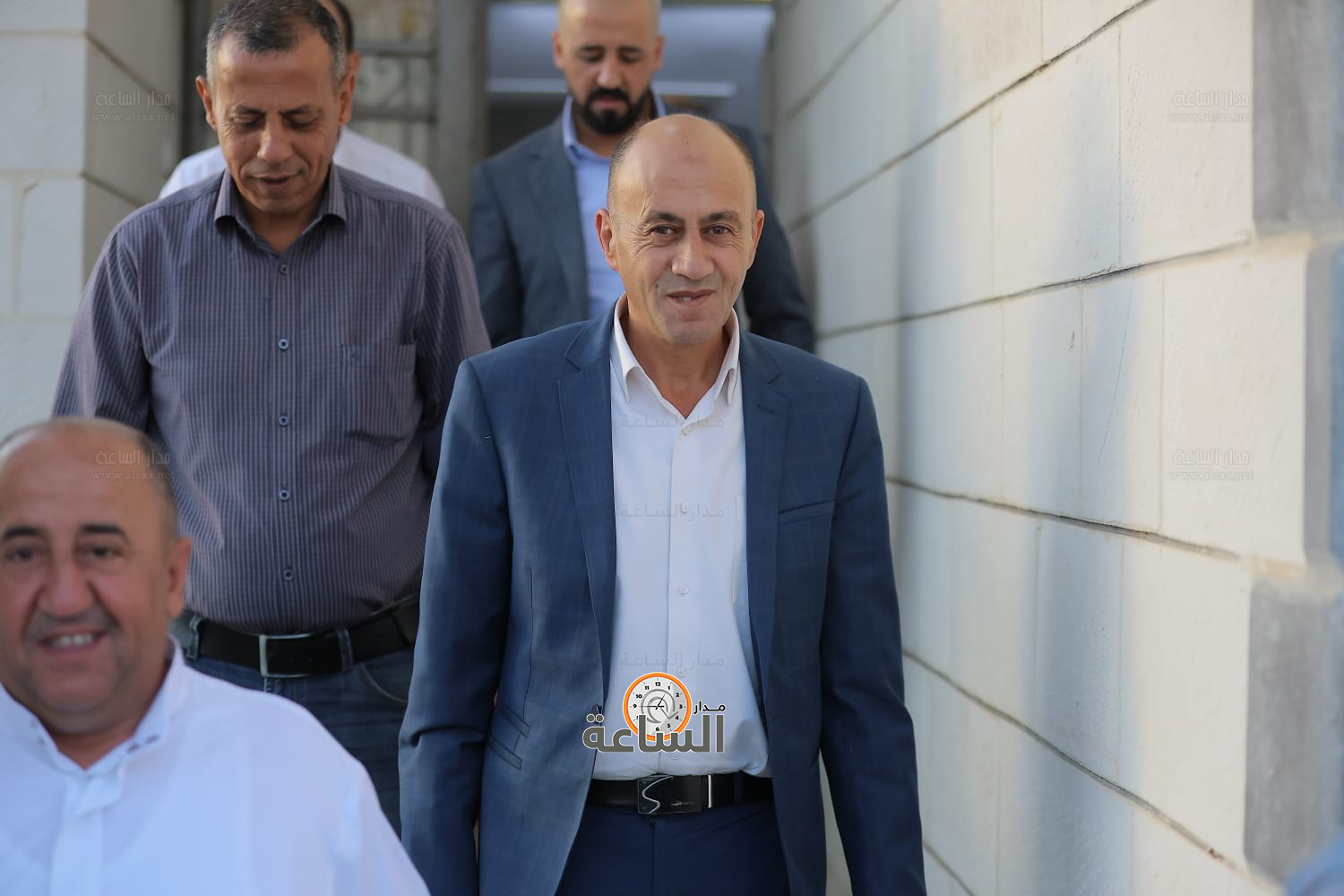 Madar Al-Saa Images 0.8957042026472021