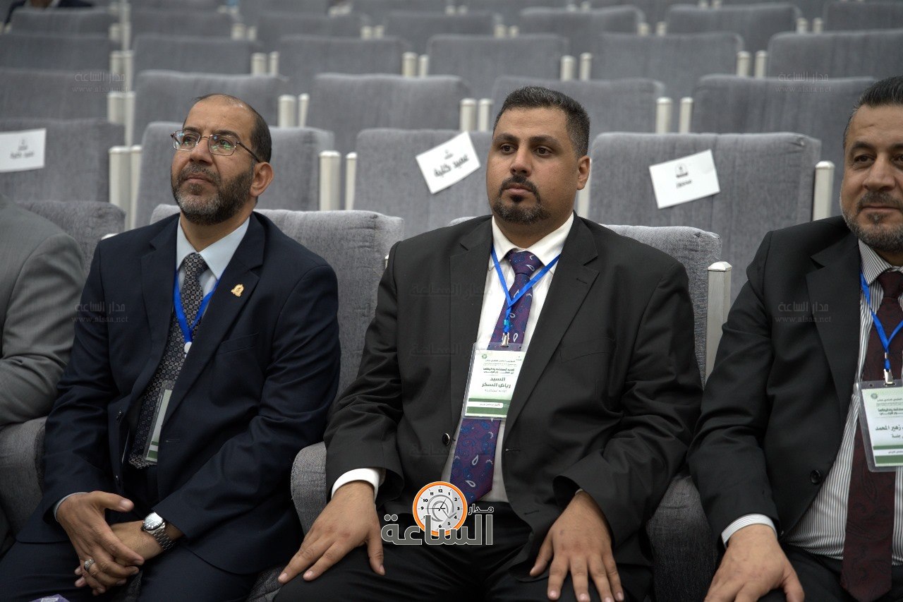 Madar Al-Saa Images 0.26314378794938165