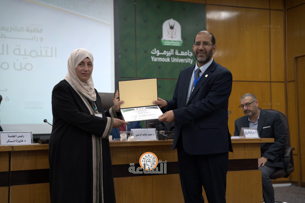 Madar Al-Saa Images 0.6629665601021402