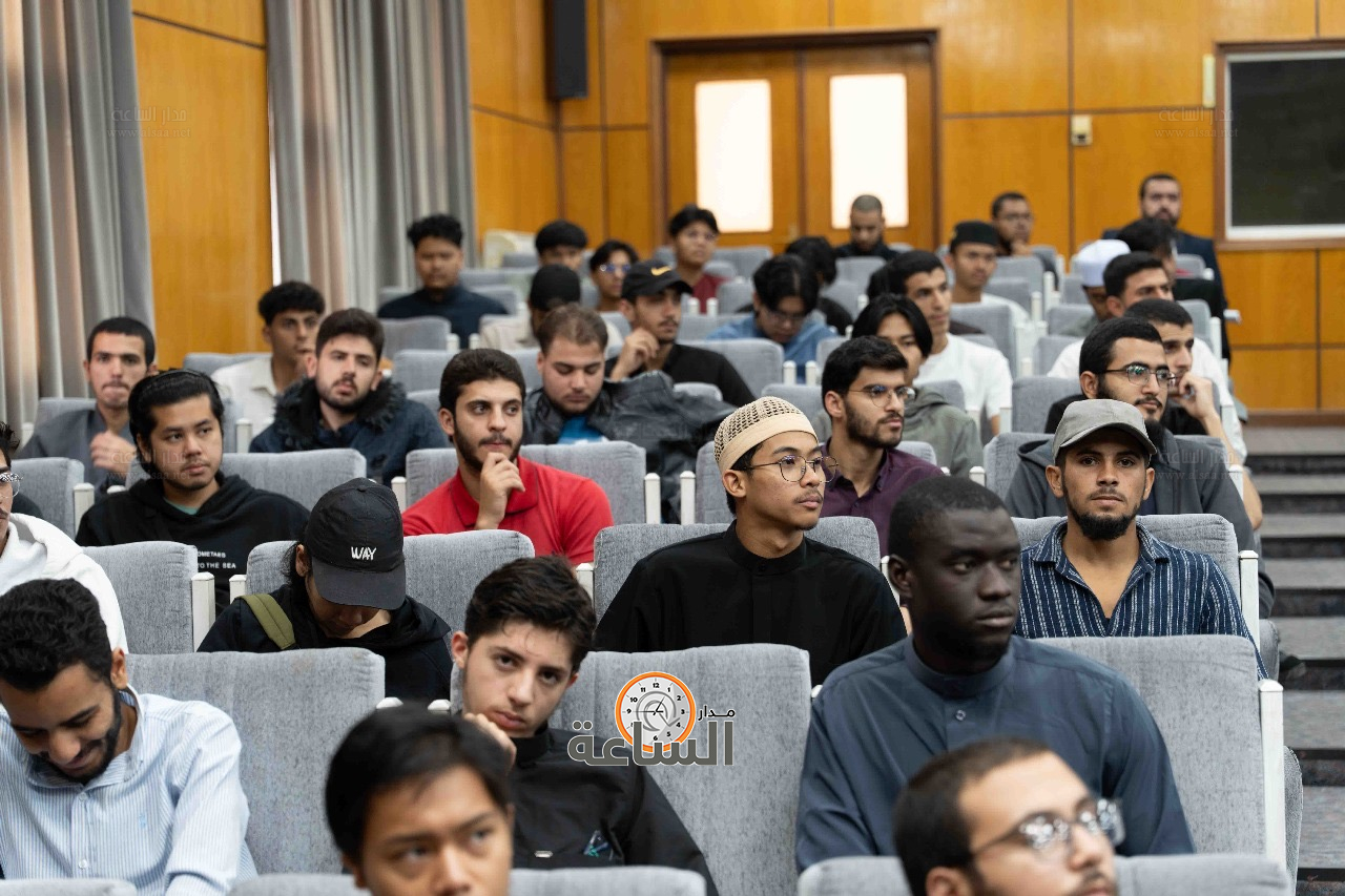 Madar Al-Saa Images 0.6268127245553999