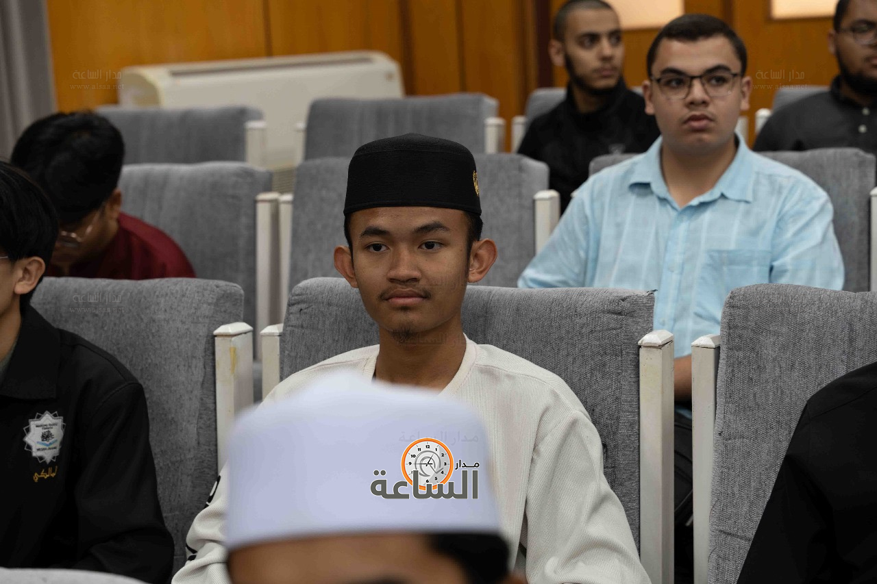 Madar Al-Saa Images 0.5685340302448284