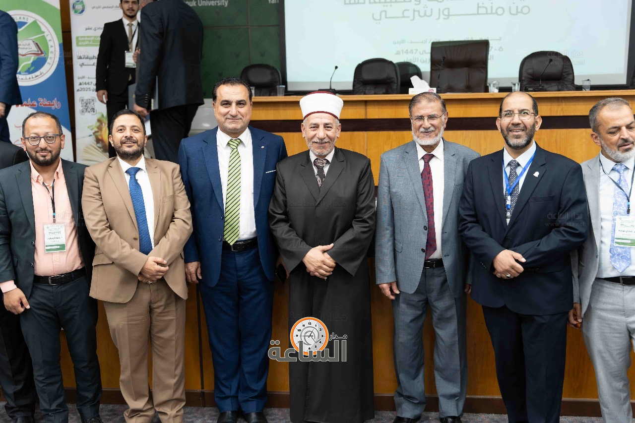 Madar Al-Saa Images 0.45561084245677375