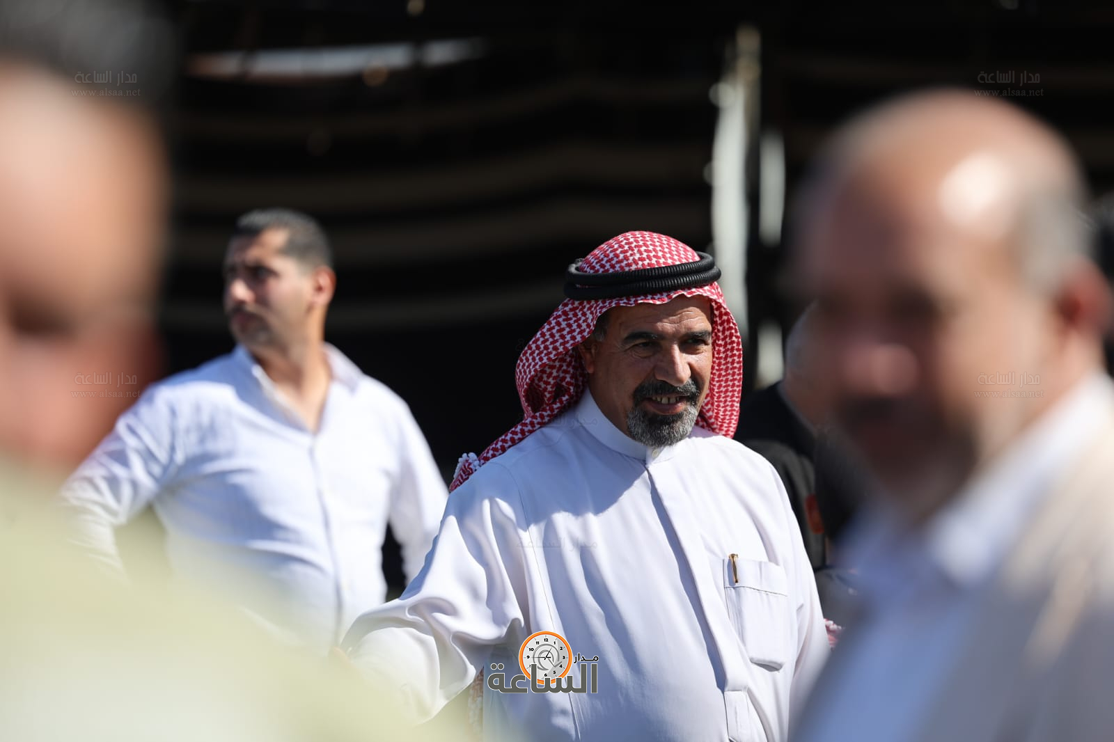 Madar Al-Saa Images 0.18192543185856747