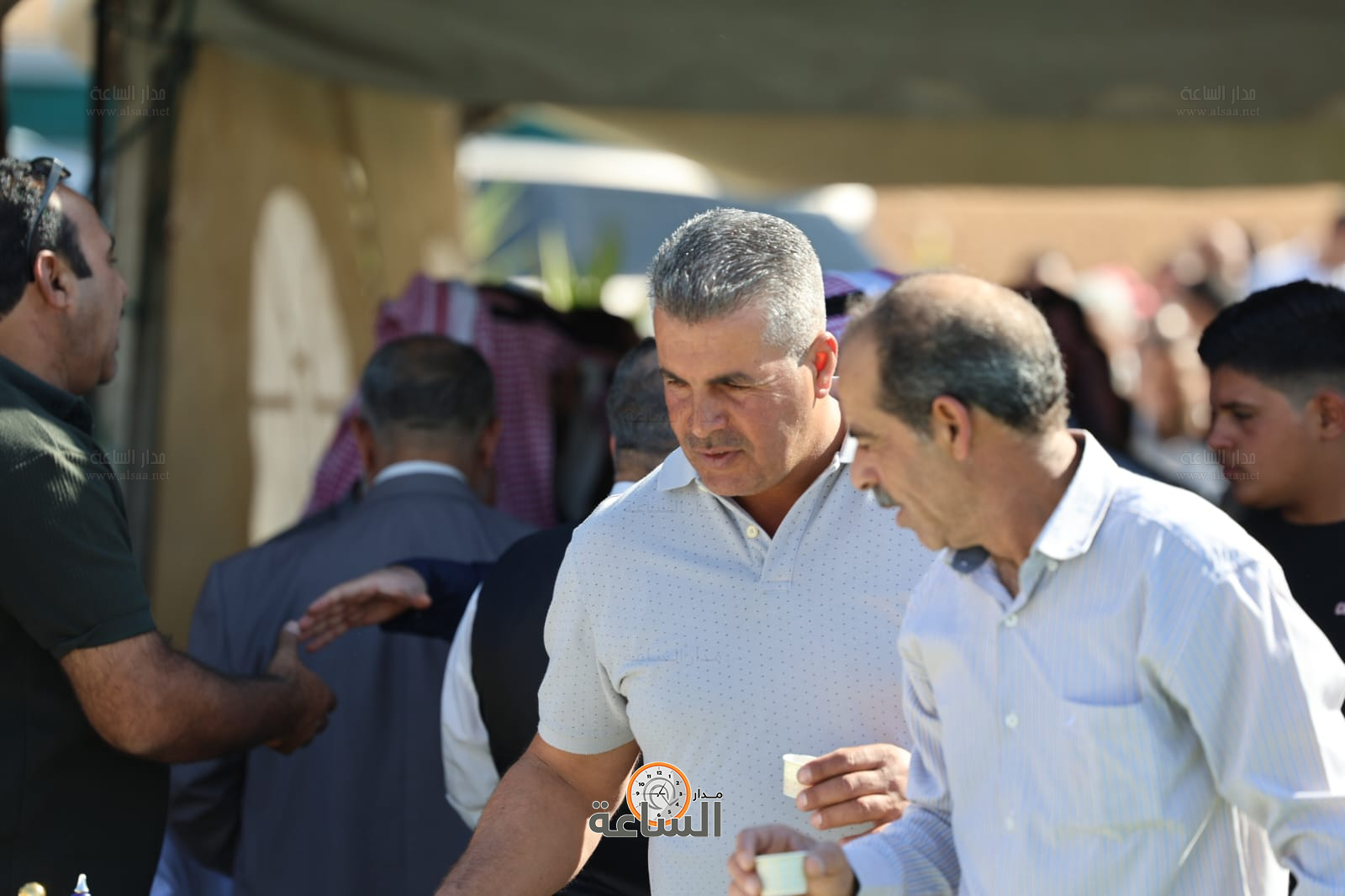 Madar Al-Saa Images 0.46096372178698575