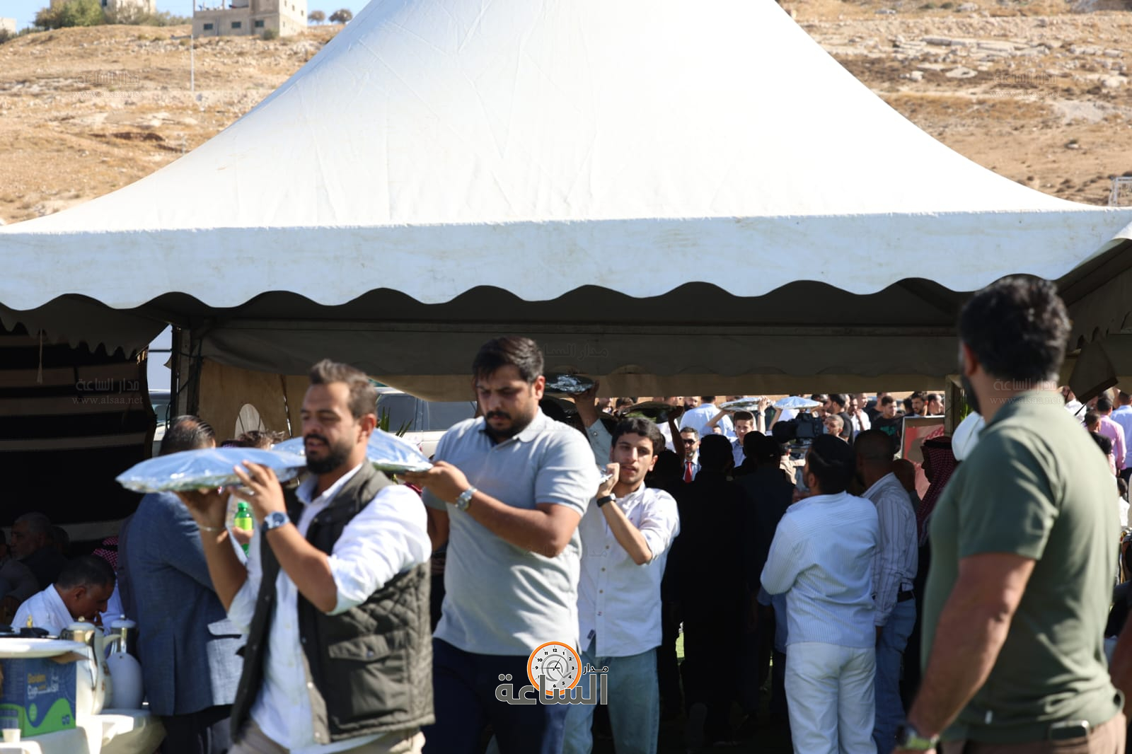 Madar Al-Saa Images 0.5378373386657724