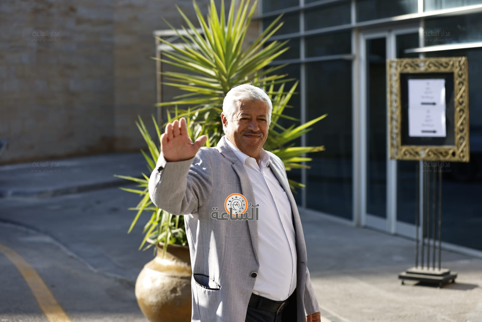 Madar Al-Saa Images 0.6215172722858573