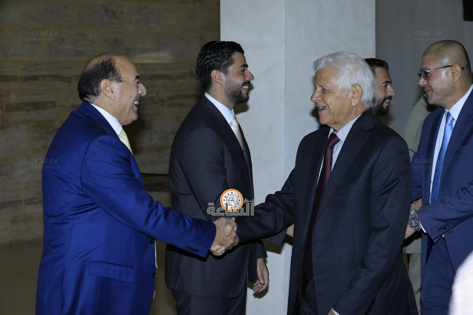 Madar Al-Saa Images 0.039476029504662224