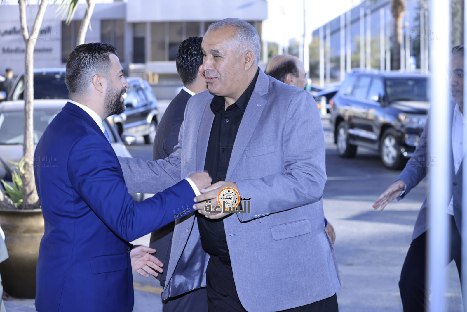 Madar Al-Saa Images 0.2614246185132175