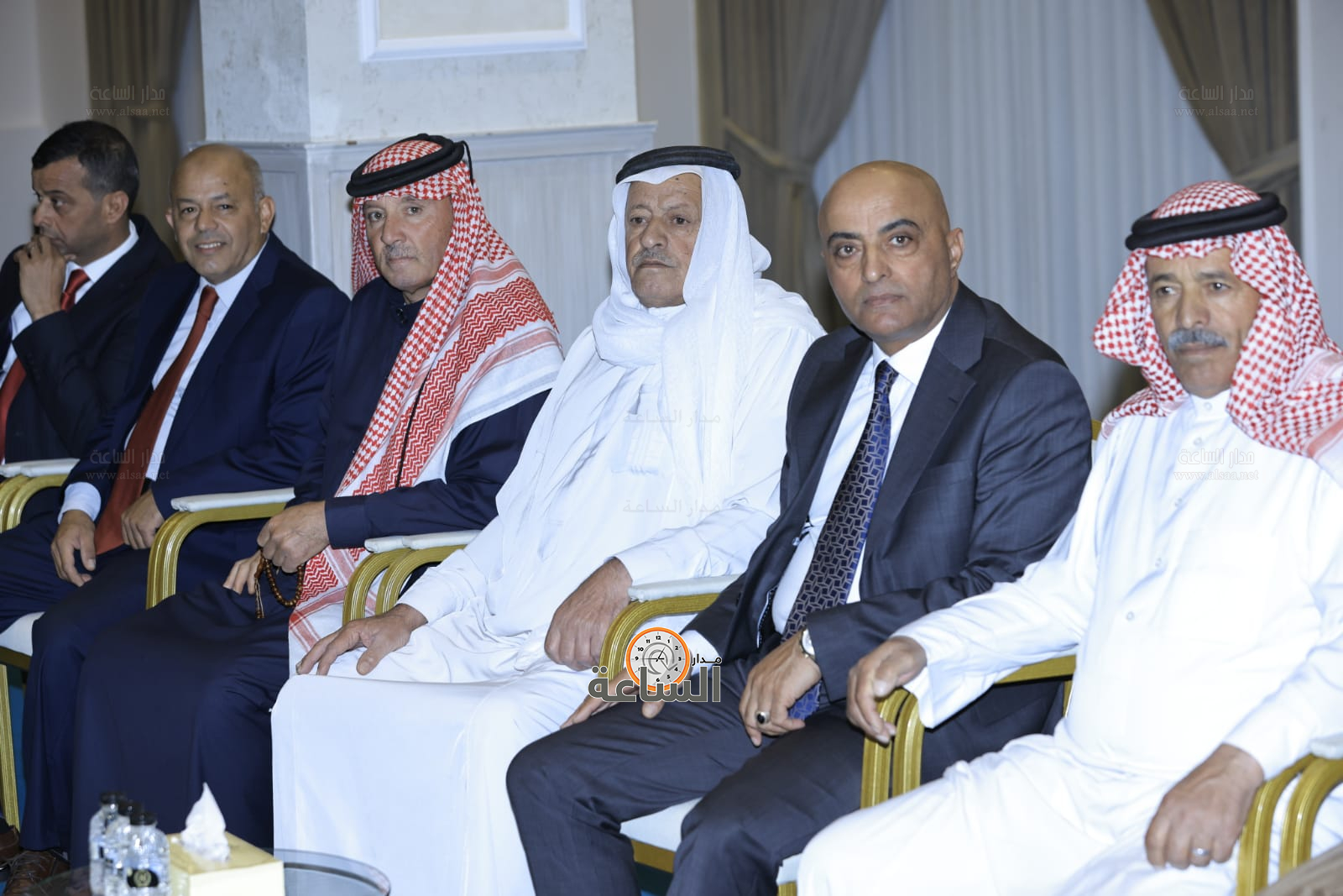 Madar Al-Saa Images 0.4999269083421247