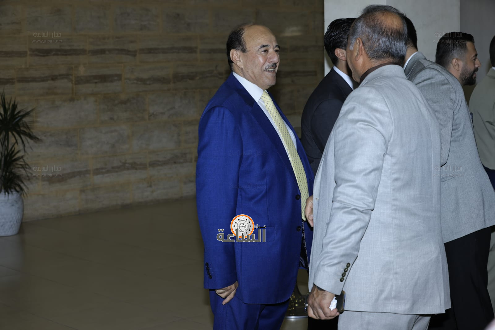 Madar Al-Saa Images 0.1585271521222944