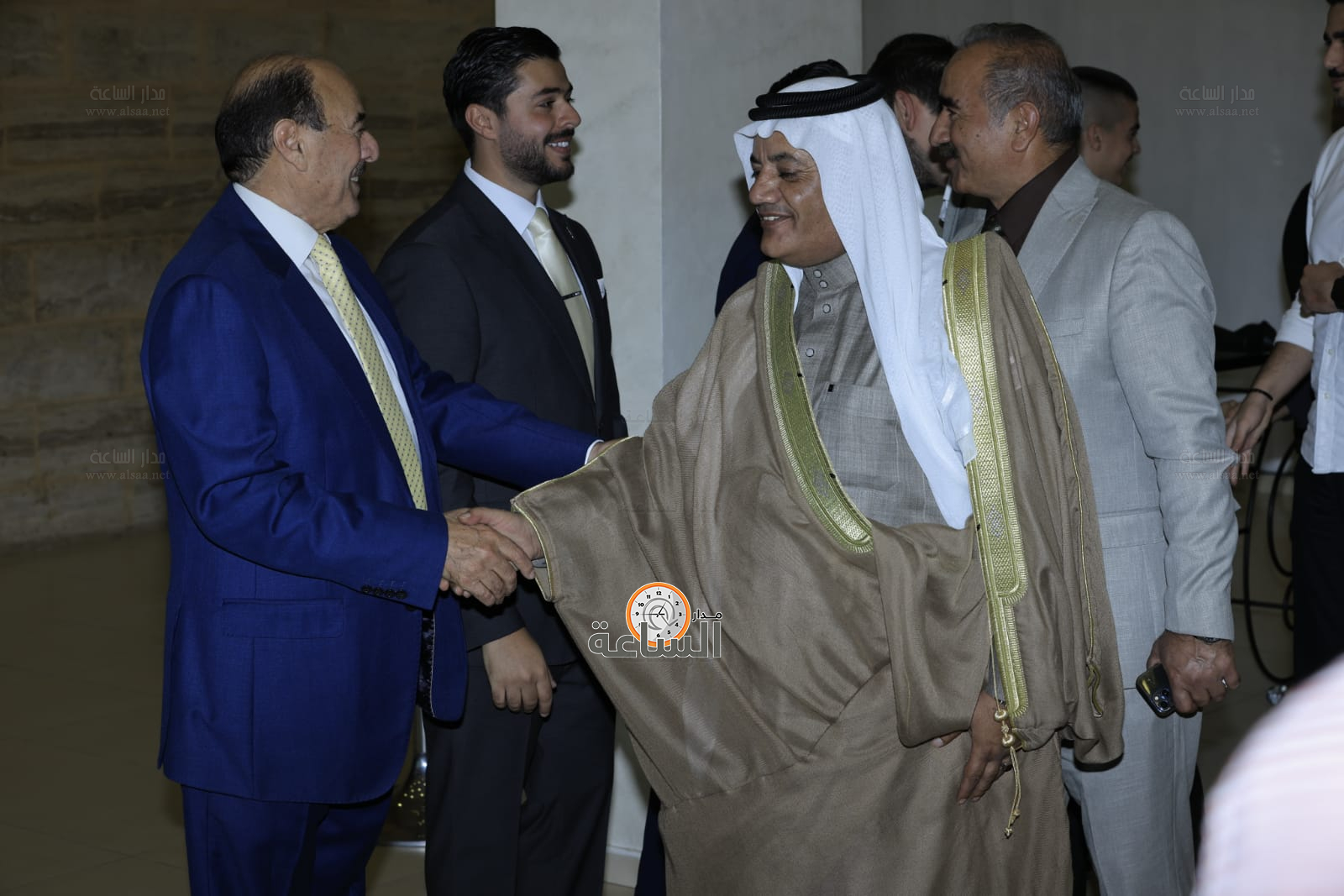 Madar Al-Saa Images 0.7797278838246128