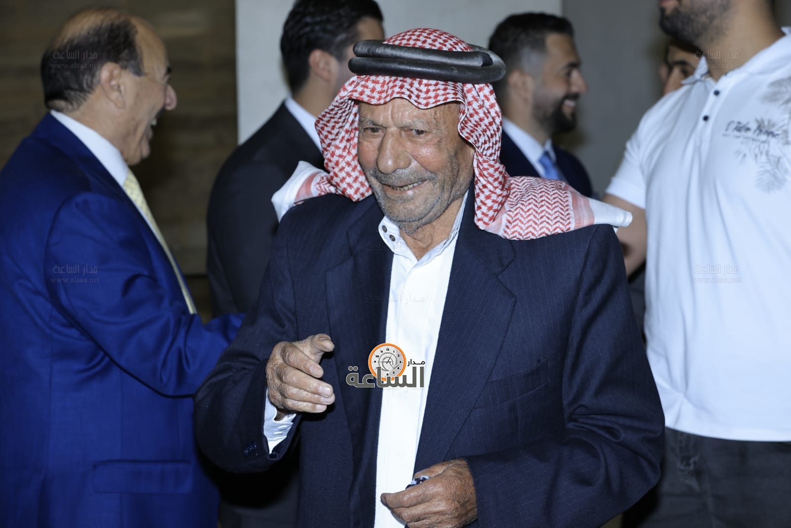 Madar Al-Saa Images 0.505574214469479