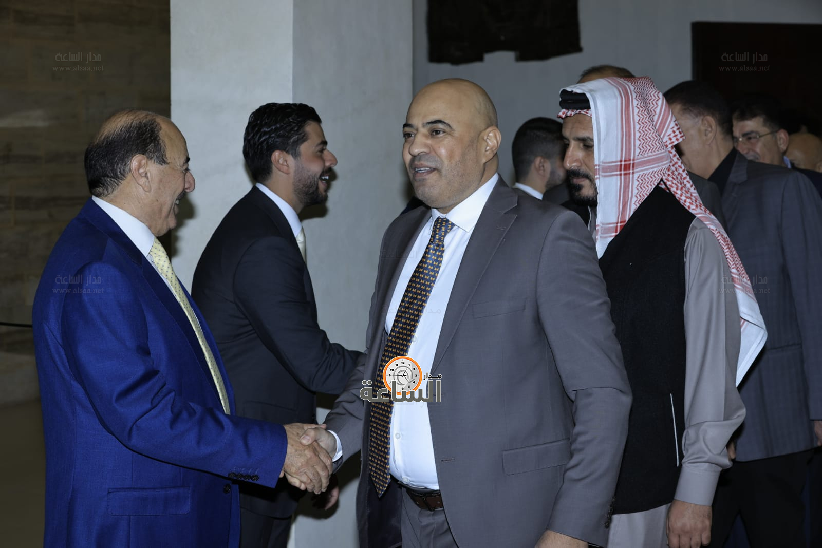 Madar Al-Saa Images 0.39816473300040955