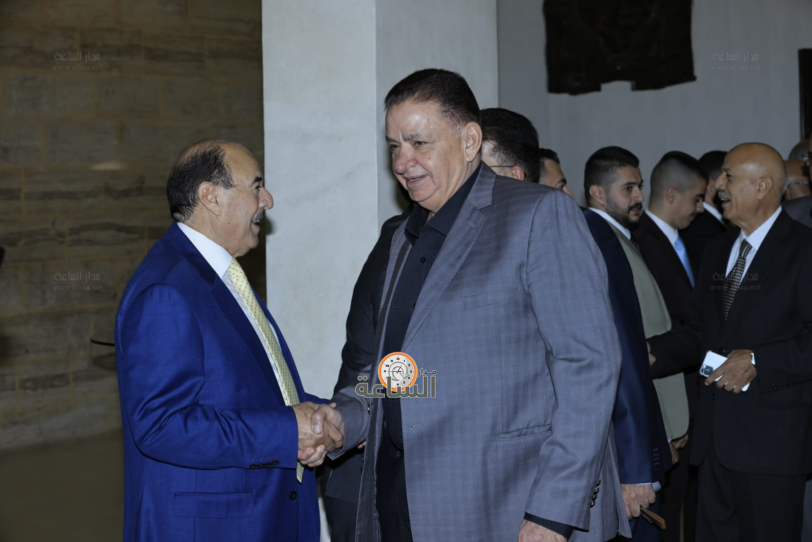 Madar Al-Saa Images 0.5873272592284647