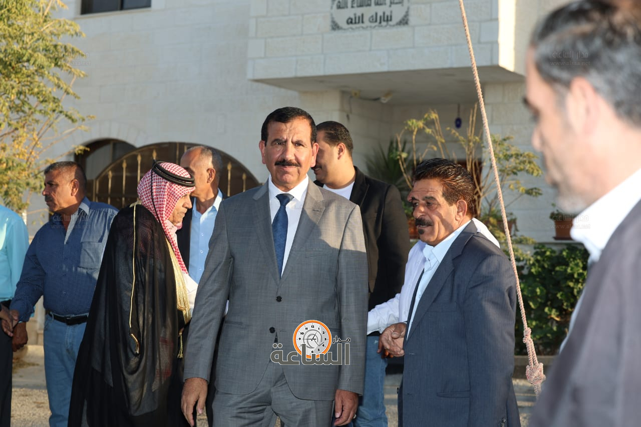 Madar Al-Saa Images 0.16899743727629846