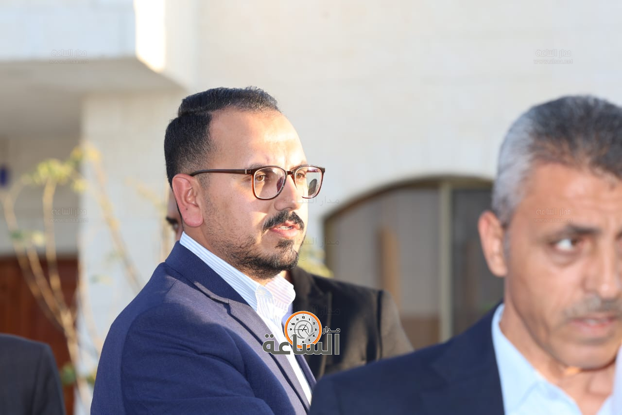 Madar Al-Saa Images 0.9616641665984417