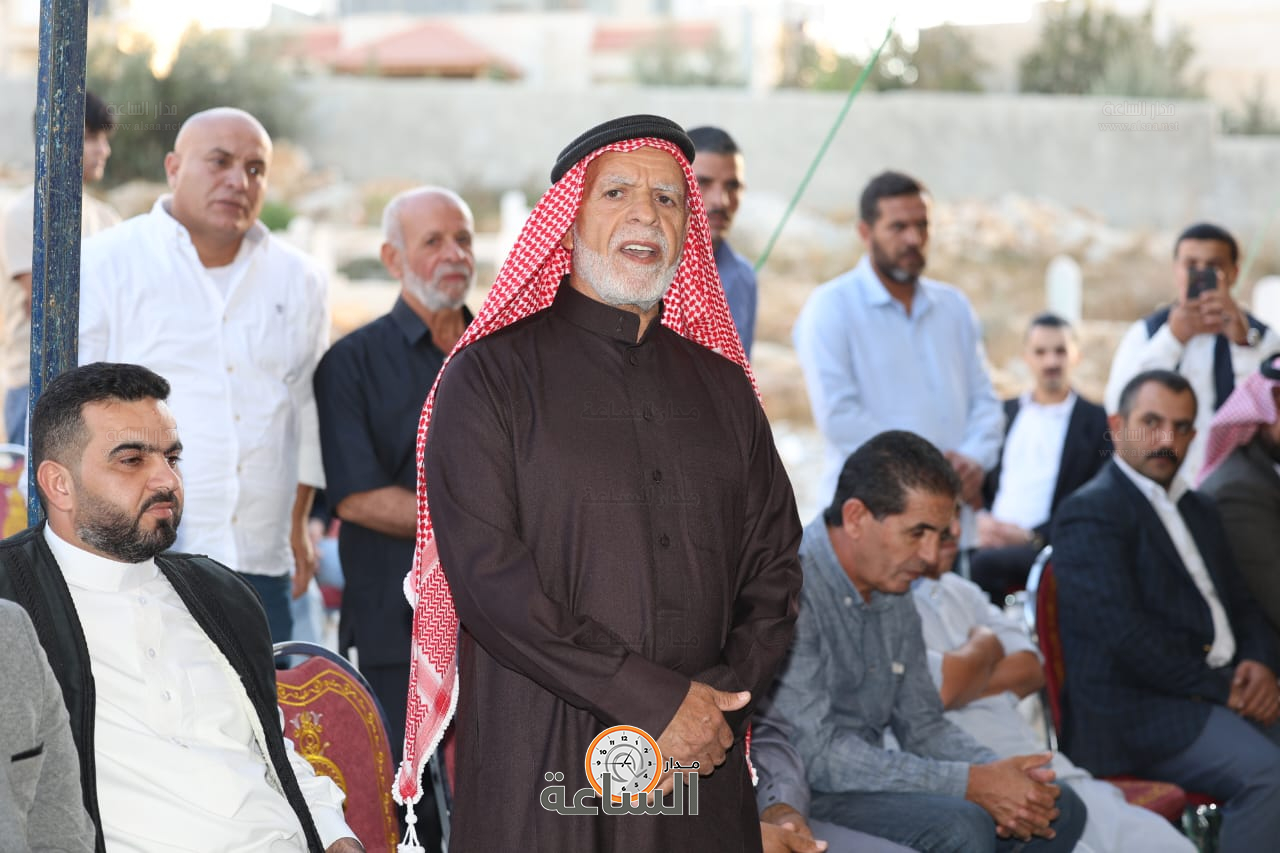 Madar Al-Saa Images 0.0746952937278067