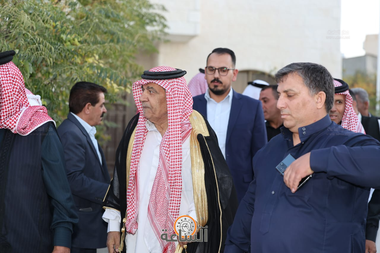 Madar Al-Saa Images 0.8531688436264846