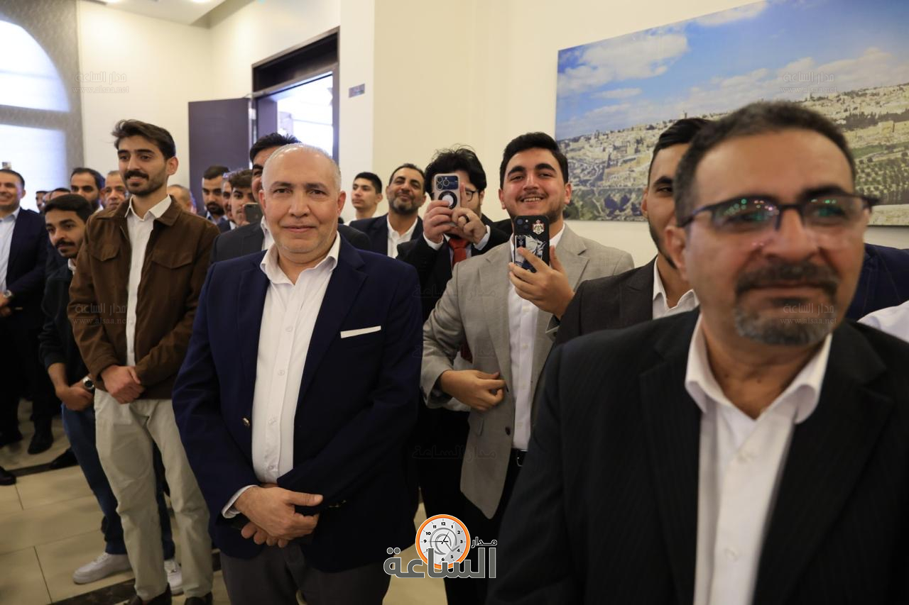 Madar Al-Saa Images 0.34264870781042167