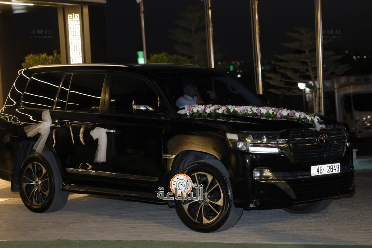 Madar Al-Saa Images 0.8659821544254572