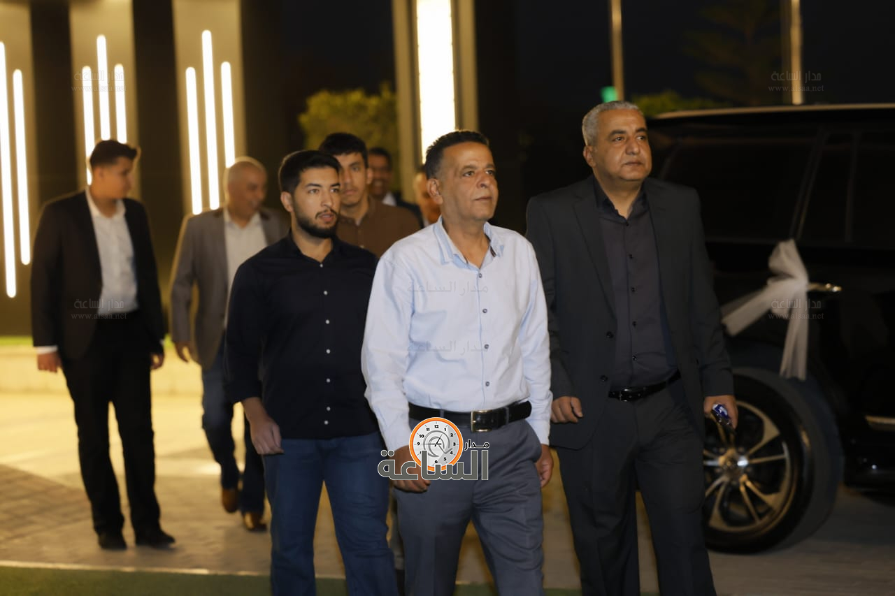 Madar Al-Saa Images 0.3843776493995099