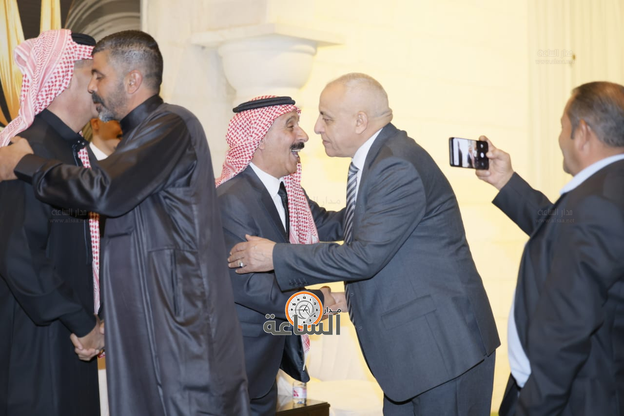 Madar Al-Saa Images 0.7806059551226476