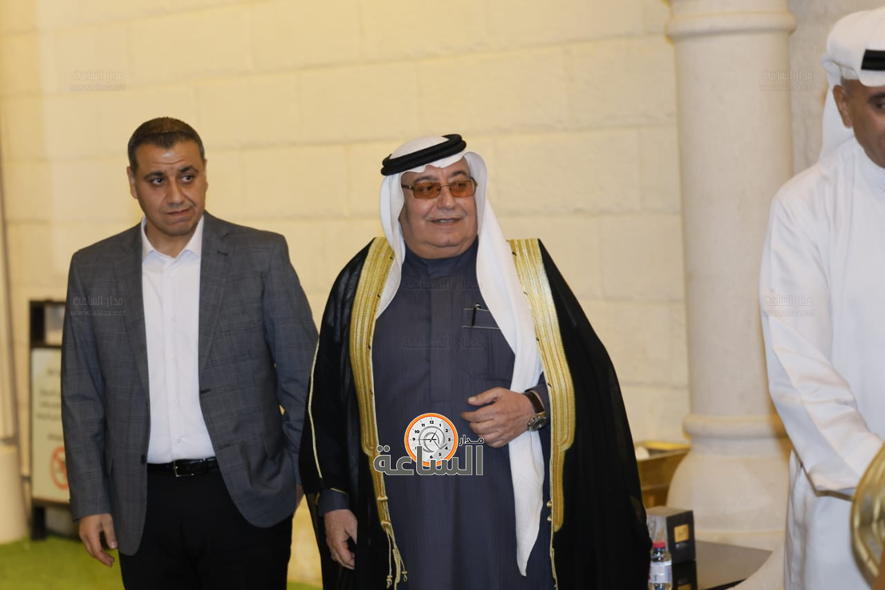 Madar Al-Saa Images 0.865242379686513