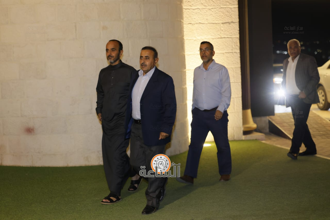 Madar Al-Saa Images 0.9718446244905613