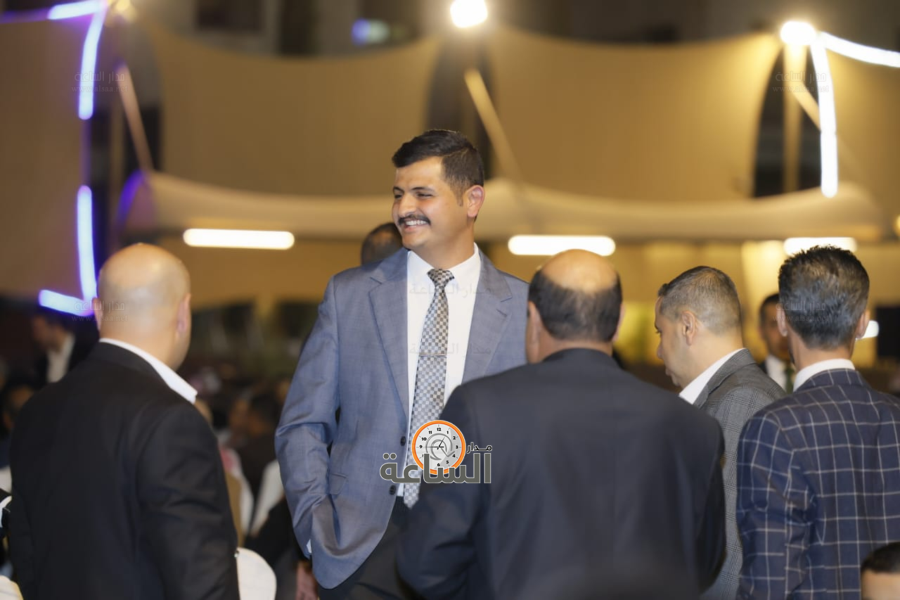 Madar Al-Saa Images 0.4107958394446122