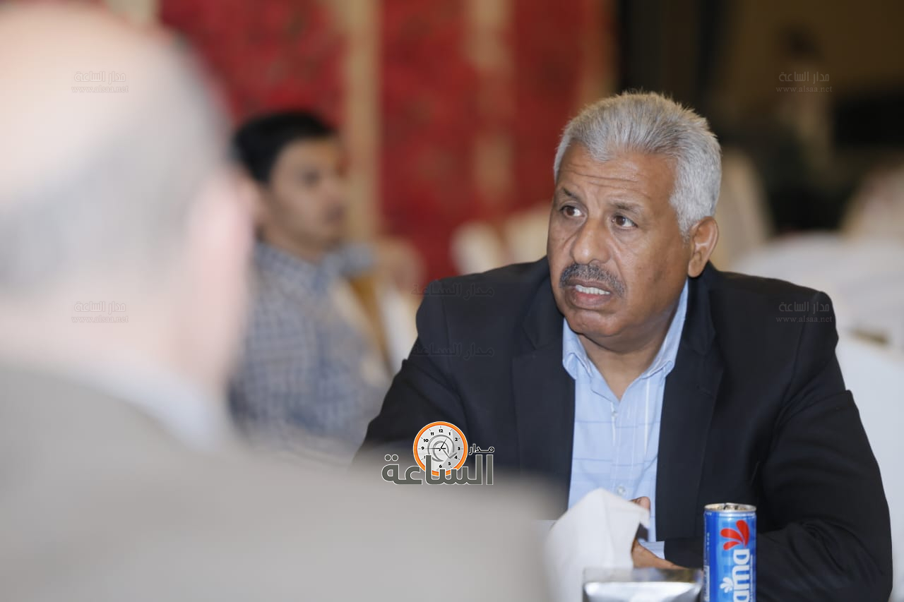 Madar Al-Saa Images 0.9607541737186951