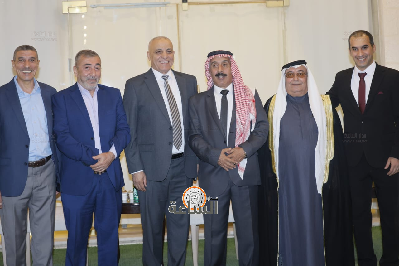 Madar Al-Saa Images 0.8228890684633104