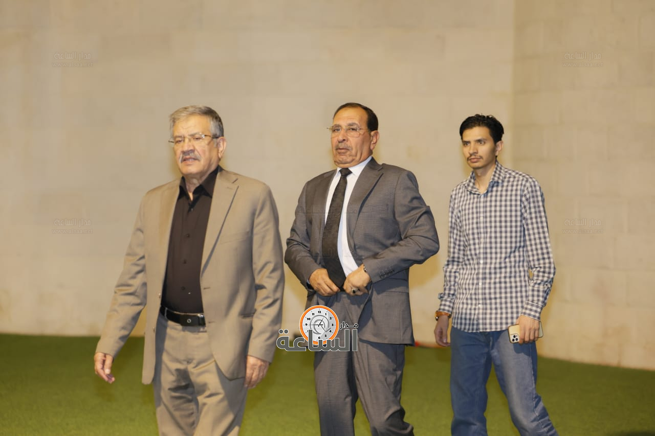 Madar Al-Saa Images 0.4193318456115064