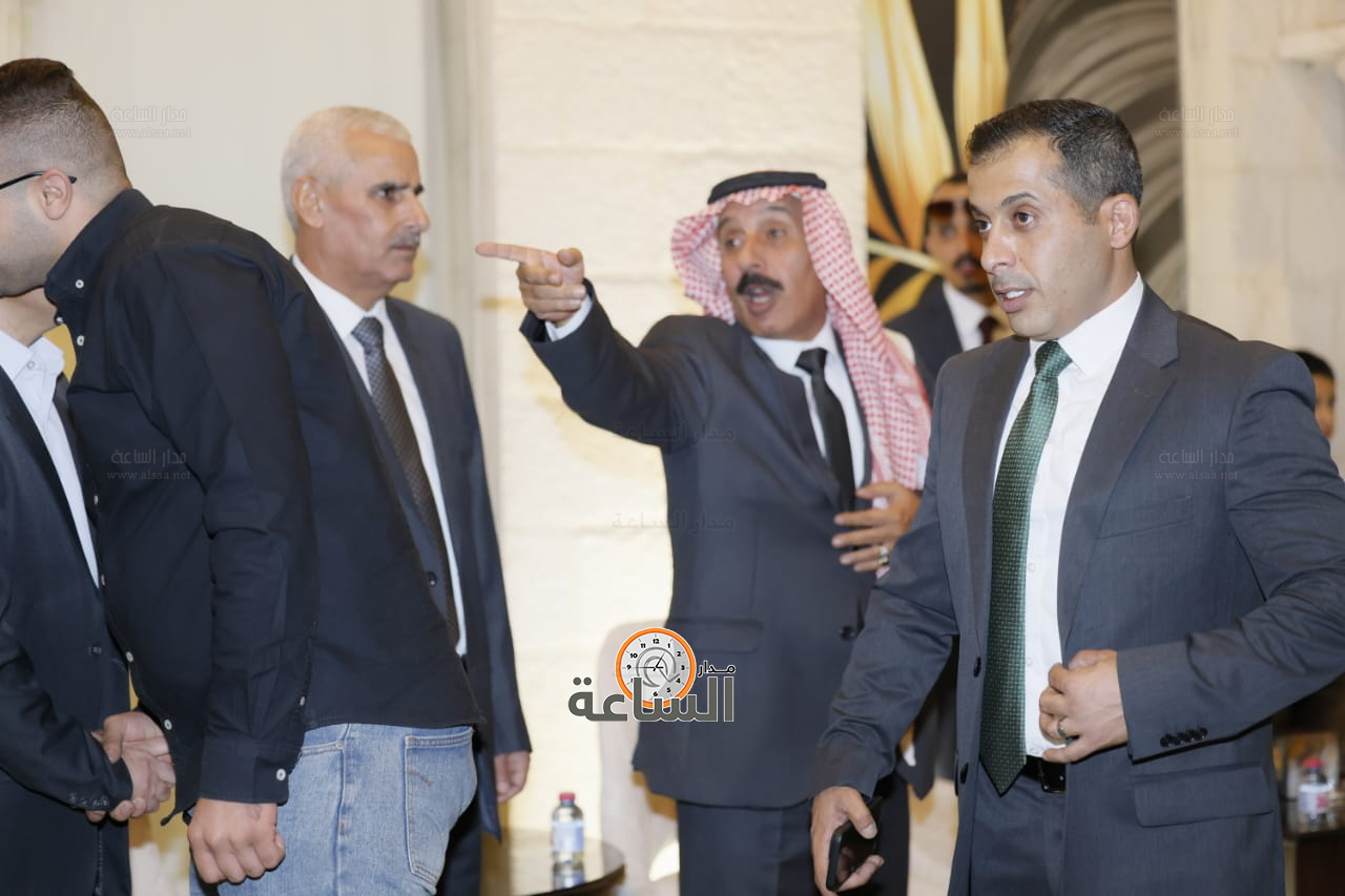 Madar Al-Saa Images 0.24052768541399583