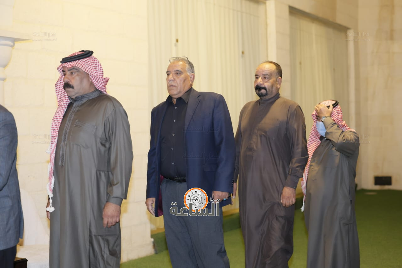 Madar Al-Saa Images 0.3366214074567295