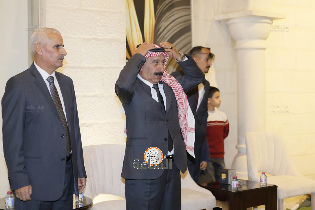 Madar Al-Saa Images 0.2385415995928949