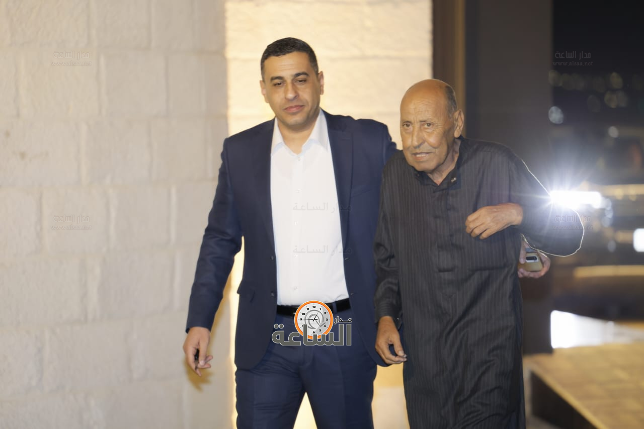 Madar Al-Saa Images 0.7983753205803551