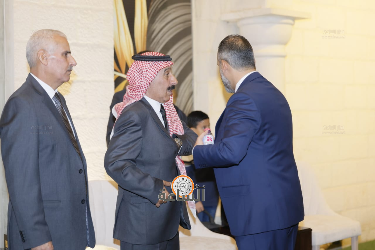 Madar Al-Saa Images 0.4649707582790612