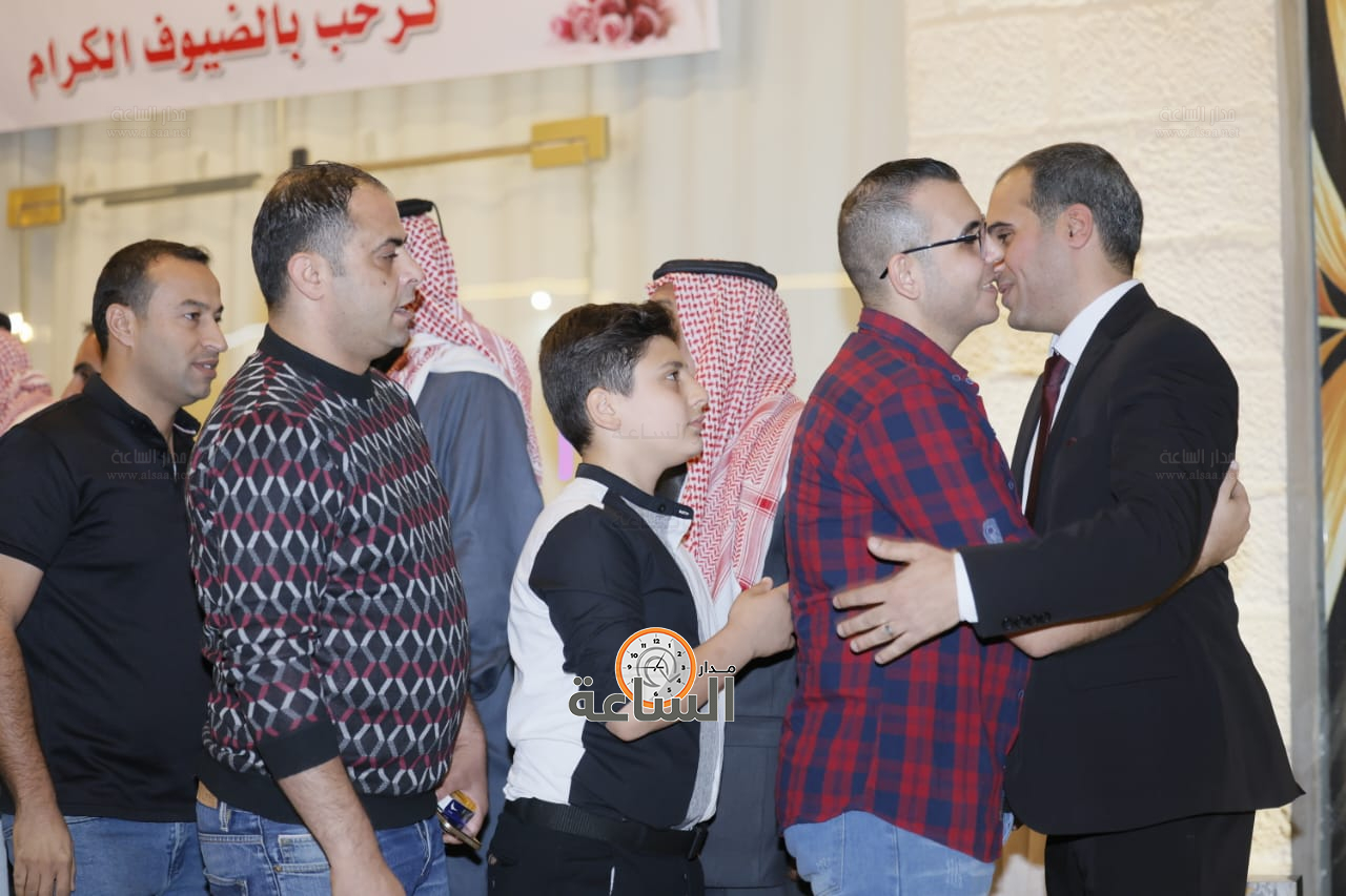 Madar Al-Saa Images 0.3968590110749155