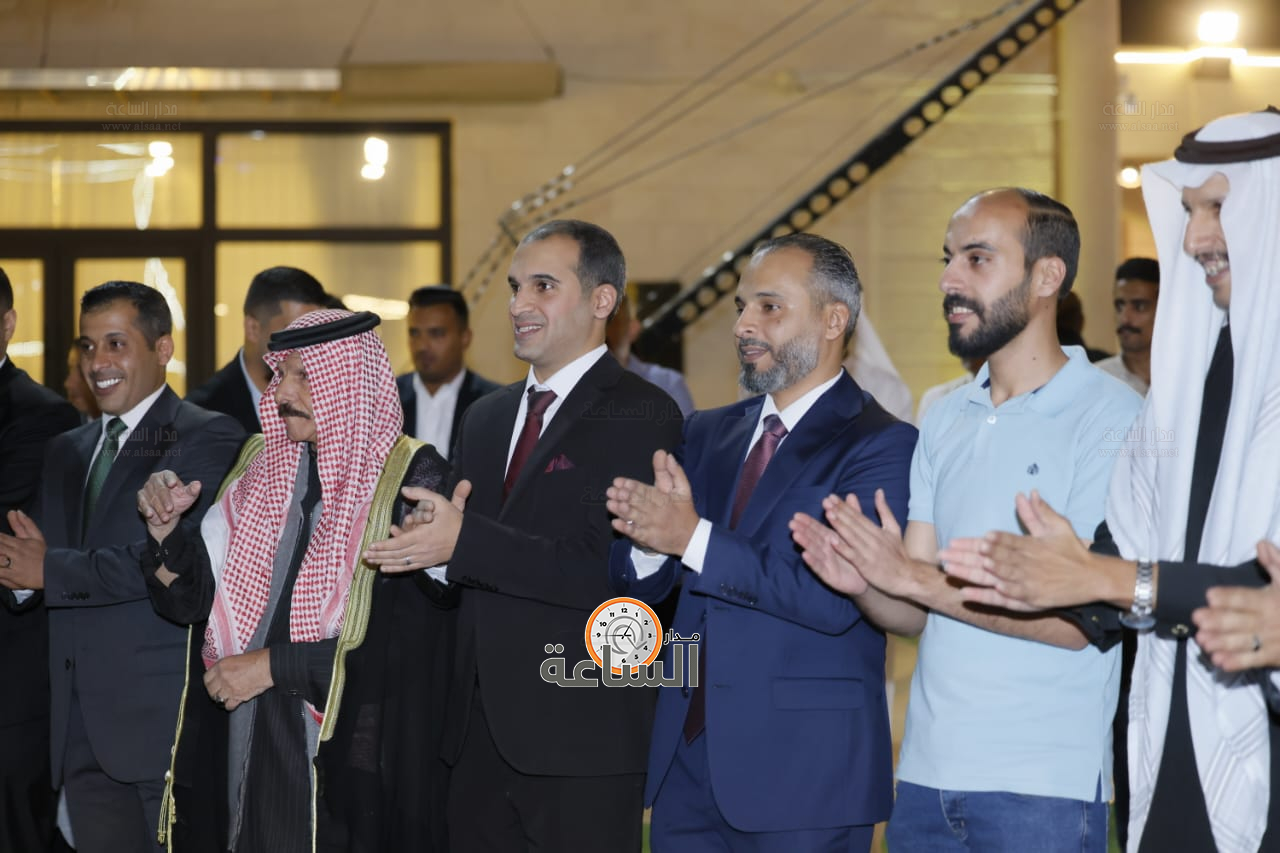 Madar Al-Saa Images 0.15543186753334404