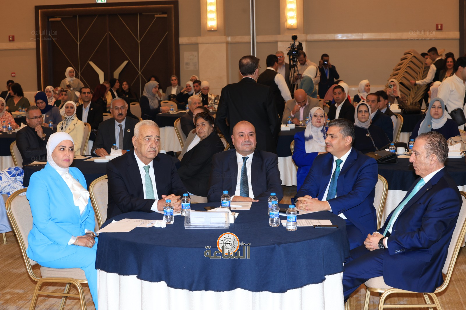 Madar Al-Saa Images 0.7176838915114914