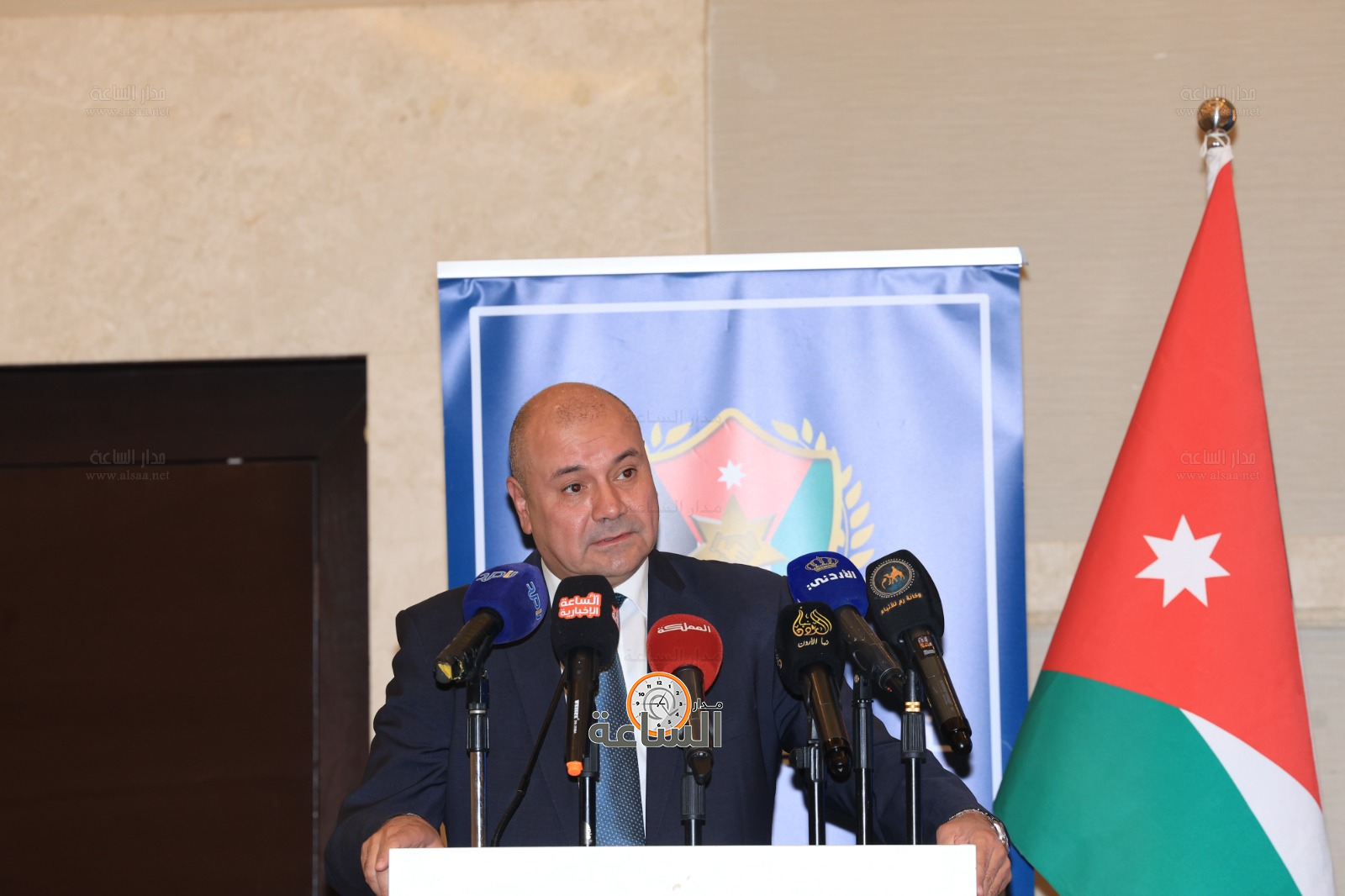 Madar Al-Saa Images 0.49086049208812477