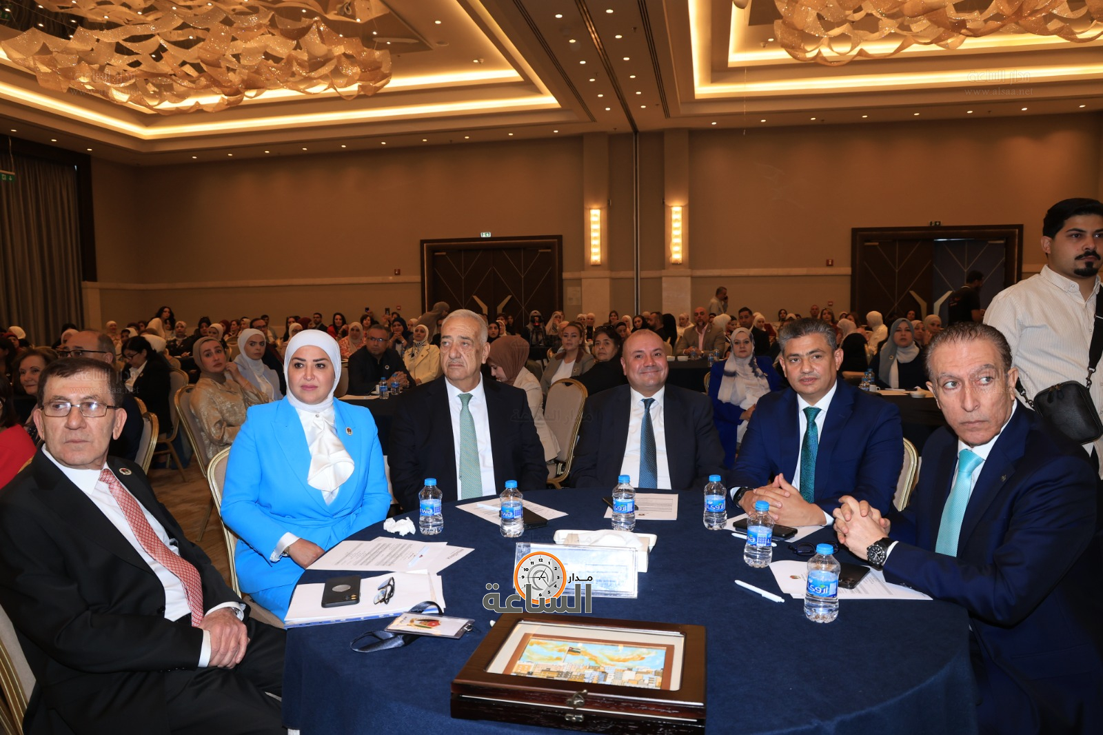 Madar Al-Saa Images 0.369595185762021